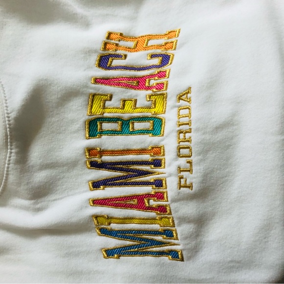 MIAMI Beach Pullover - Picture 6 of 9